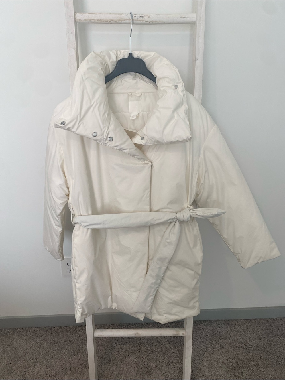 H&M Off-White Belted Puffer Coat with High Collar